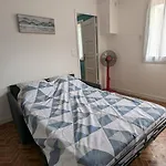 Des Hauts Gris Apartman *